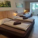Delagera 3* Großmehring
